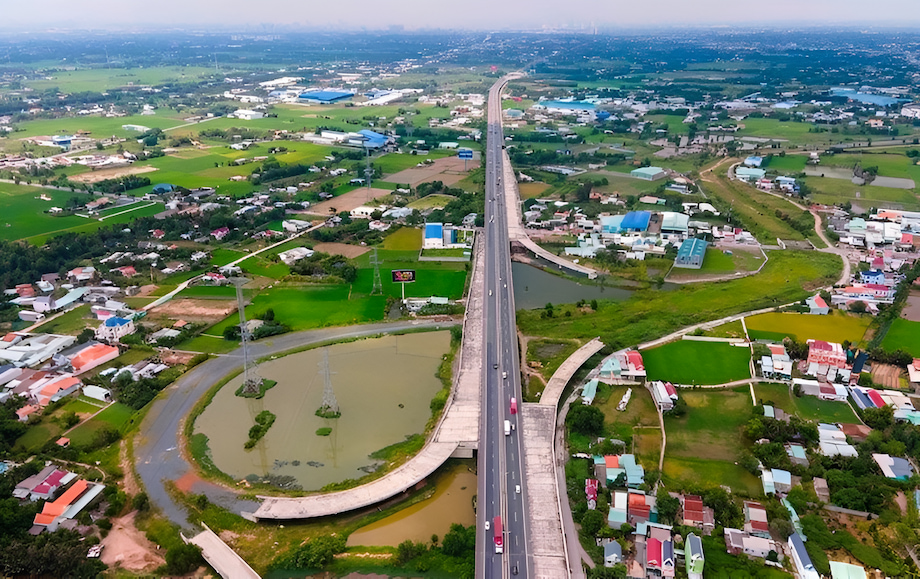 tiến độ xây dựng vinhomes green city